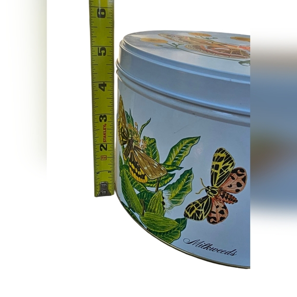 Vintage Tom Sturgis Pretzels Tin Butterfly & Flora Scenel Decorative - Picture 9 of 10
